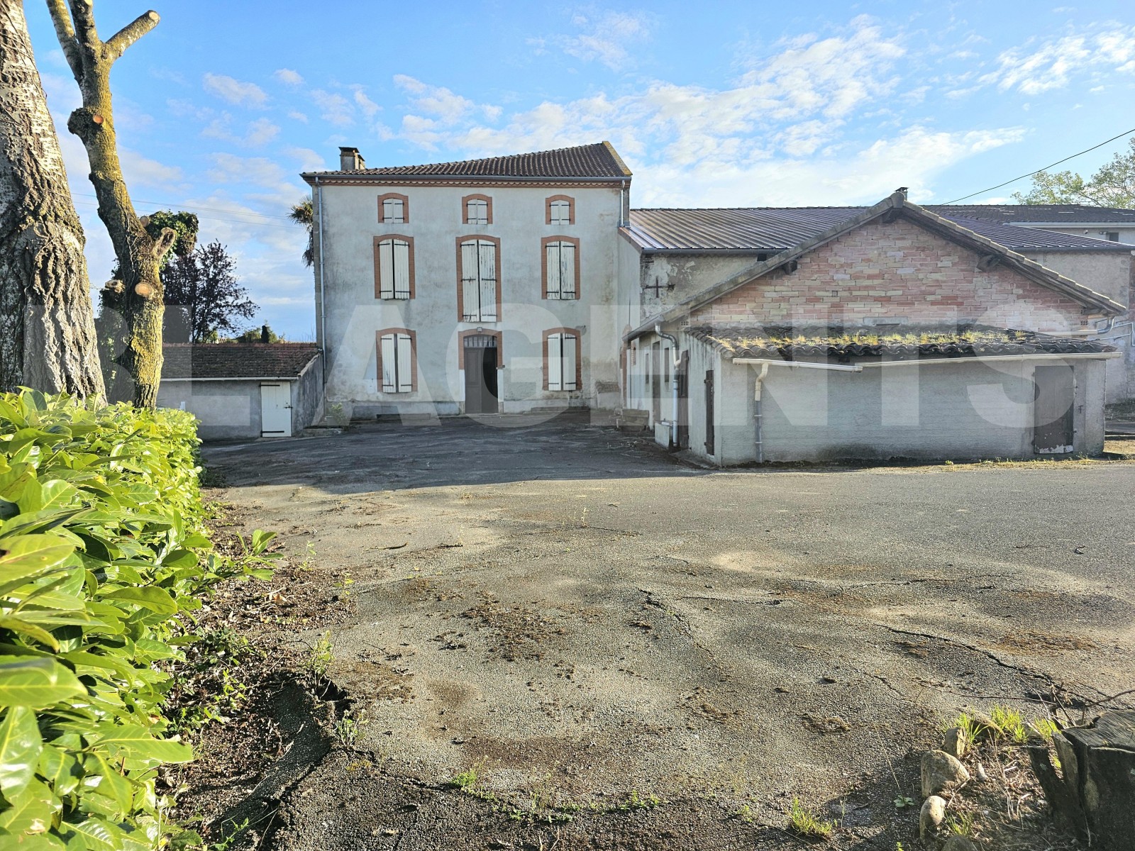 Maison 9 Pièce(s) LES PUJOLS - Photo 2