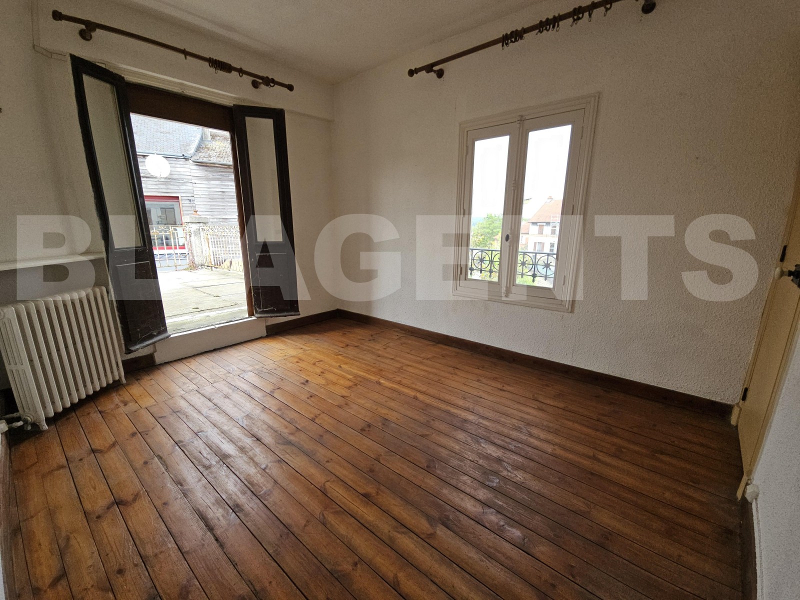 Maison 7 Pièce(s) VOUZIERS - Photo 3