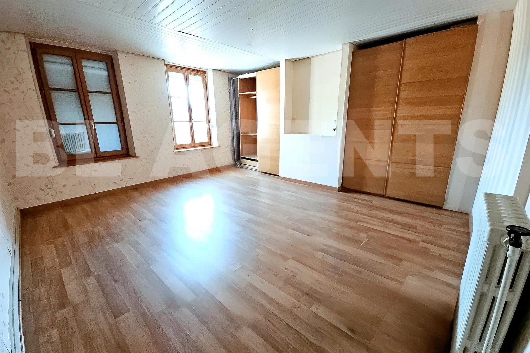 Maison 7 Pièce(s) VOUZIERS - Photo 4