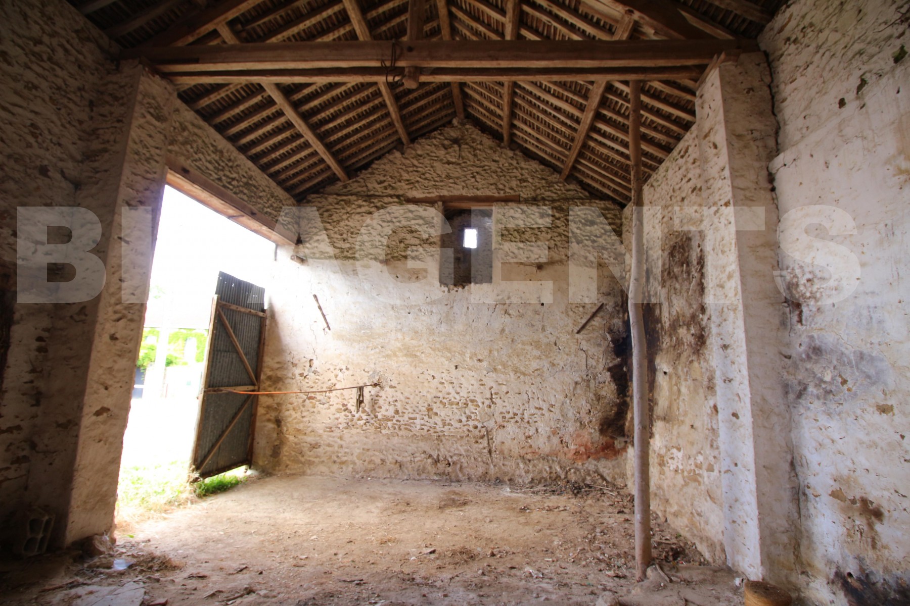Grange 4 Pièce(s) GUERARD - Photo 2