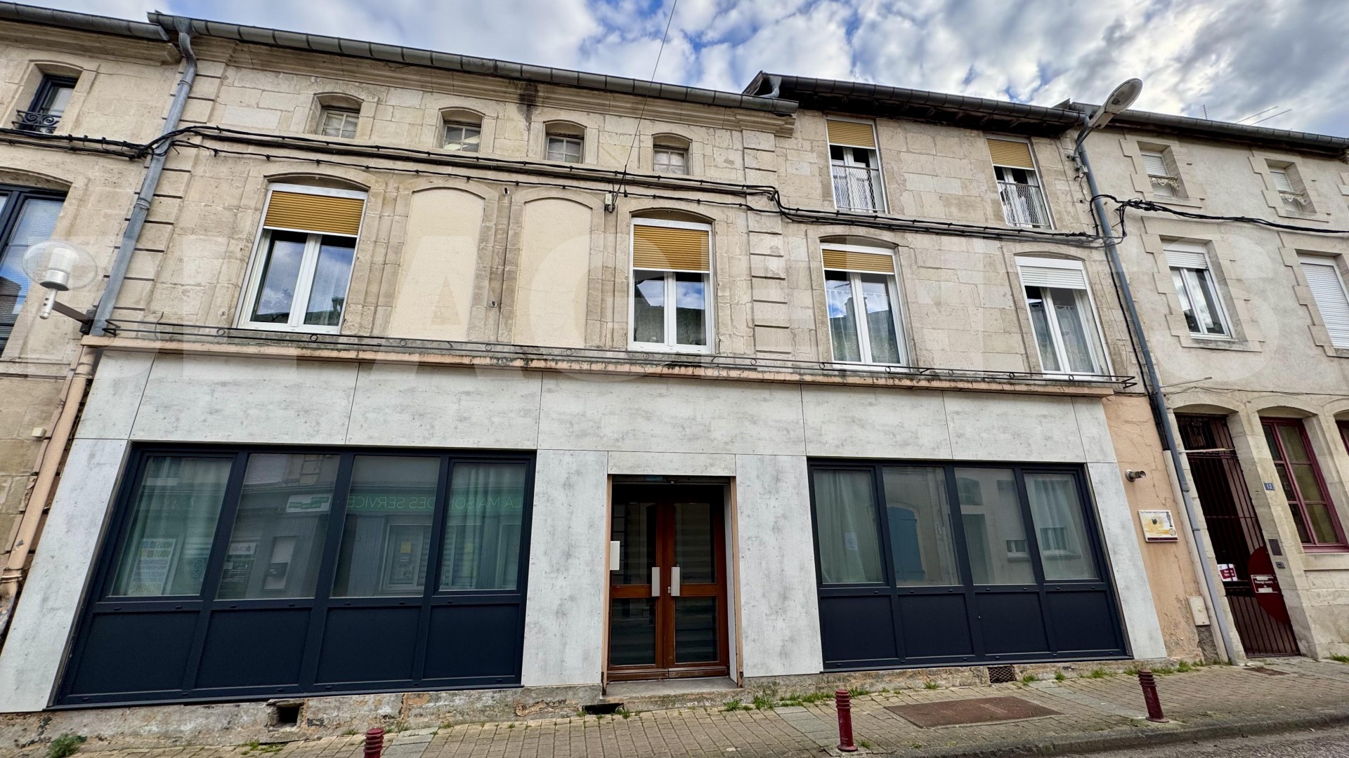 Maison de ville 9 Pièce(s) LIGNY-EN-BARROIS - Photo 18
