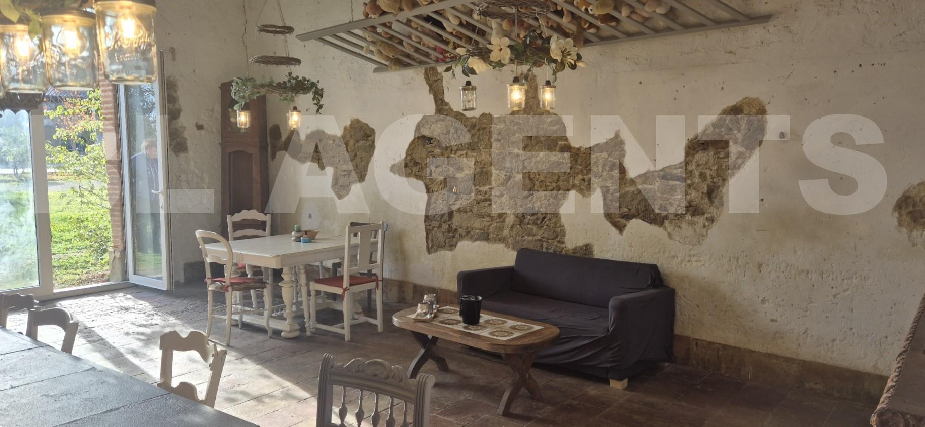 Maison 20 Pièce(s) MAS-SAINTES-PUELLES - Photo 7