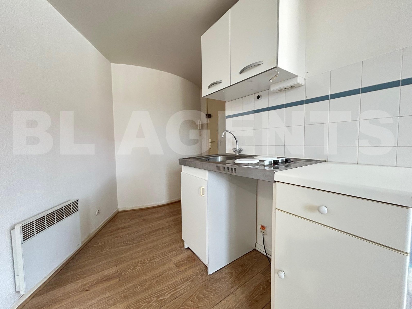 Appartement 1 Pièce(s) MAROLLES-EN-HUREPOIX - Photo 6