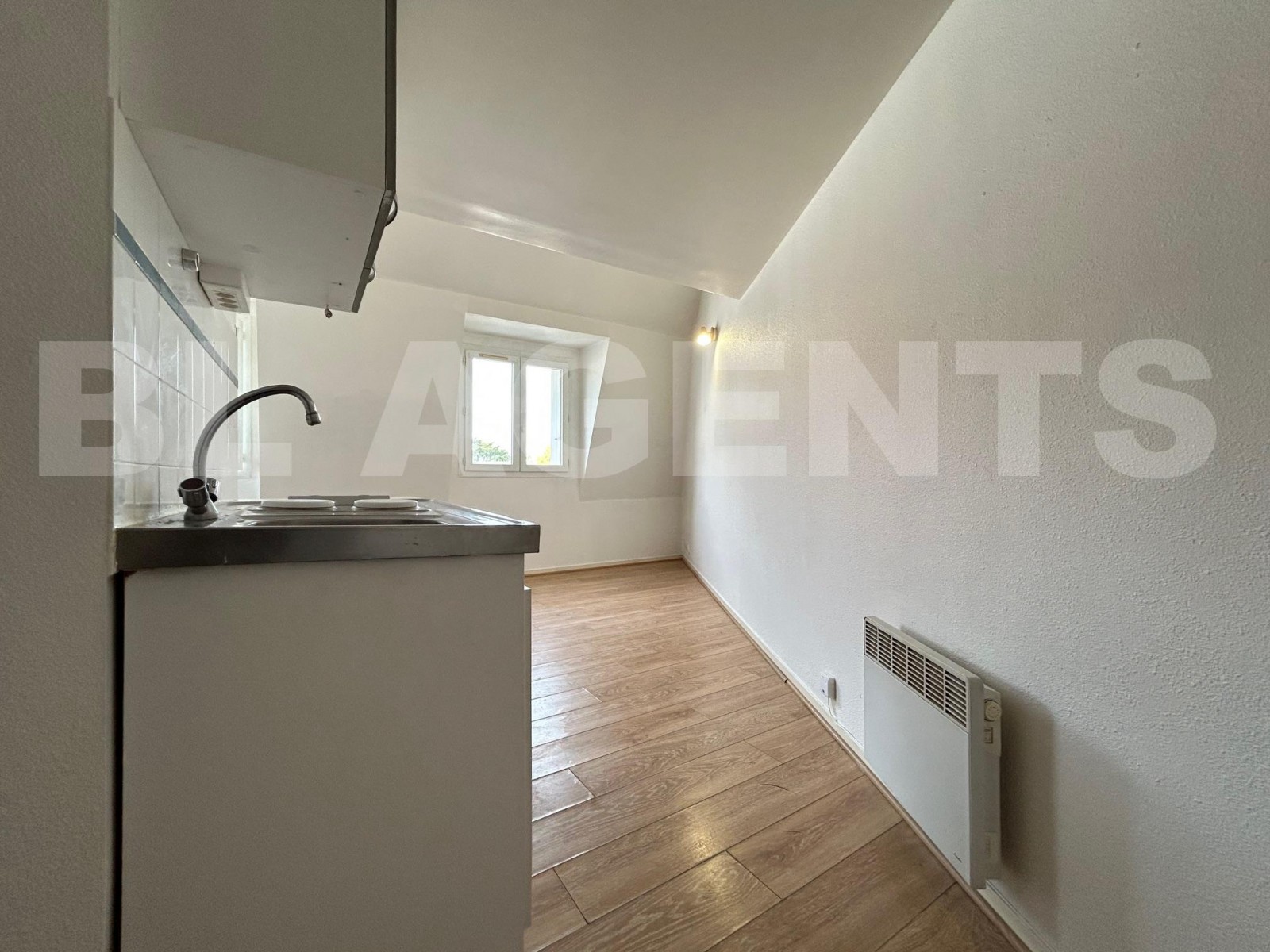 Appartement 1 Pièce(s) MAROLLES-EN-HUREPOIX - Photo 8