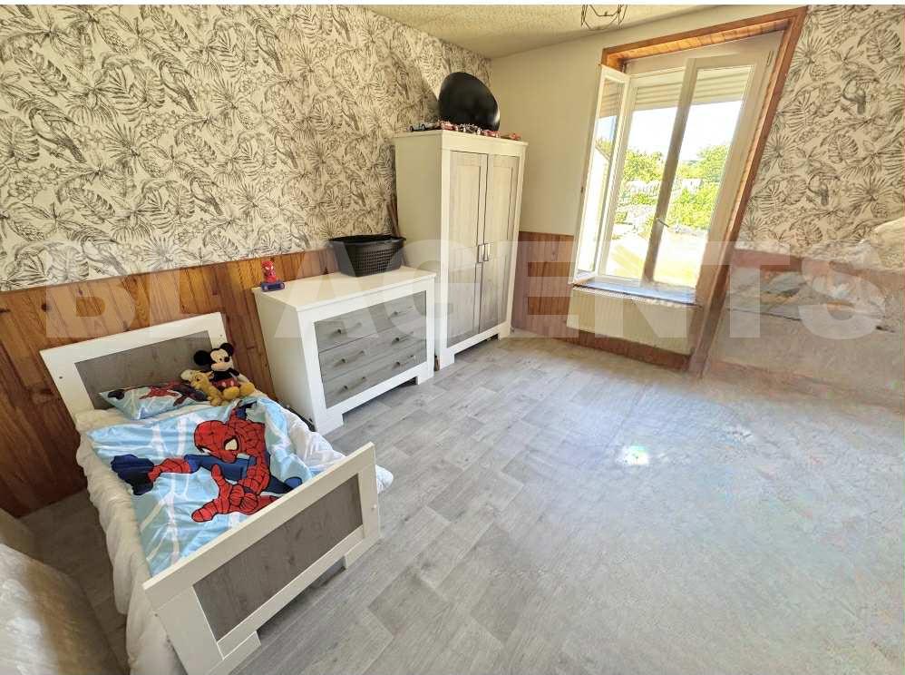 Maison 5 Pièce(s) VILLERS-SEMEUSE - Photo 12
