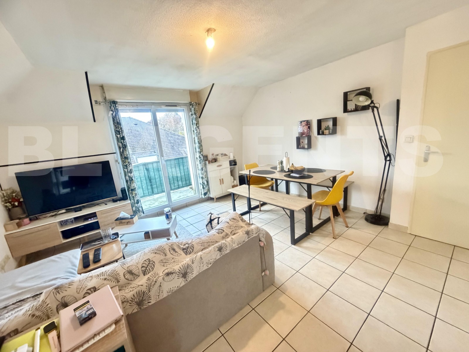 Appartement 2 Pièce(s) LA FERTE-GAUCHER - Photo 2