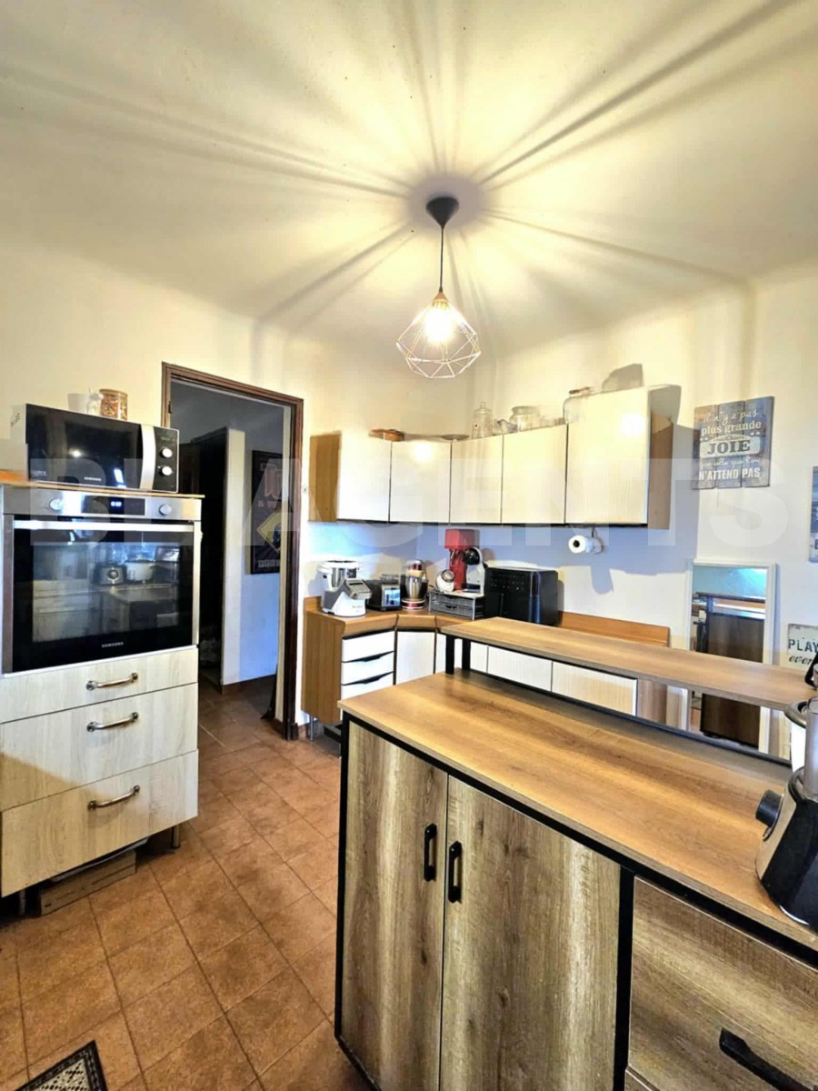Maison 7 Pièce(s) LA CIOTAT - Photo 9