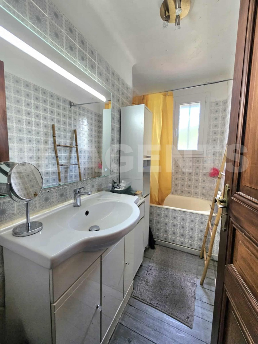 Maison 7 Pièce(s) LA CIOTAT - Photo 14