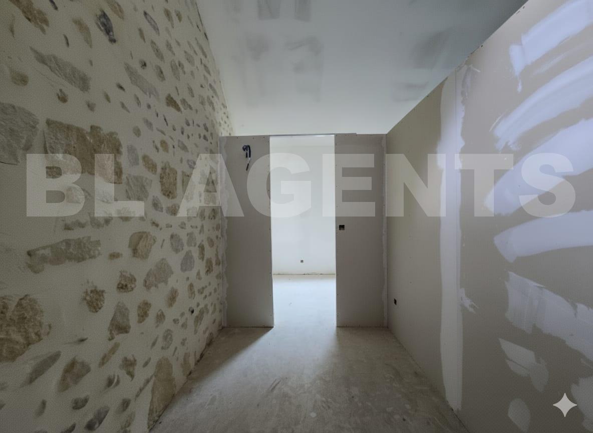 Maison 11 Pièce(s) LALONGUE - Photo 3