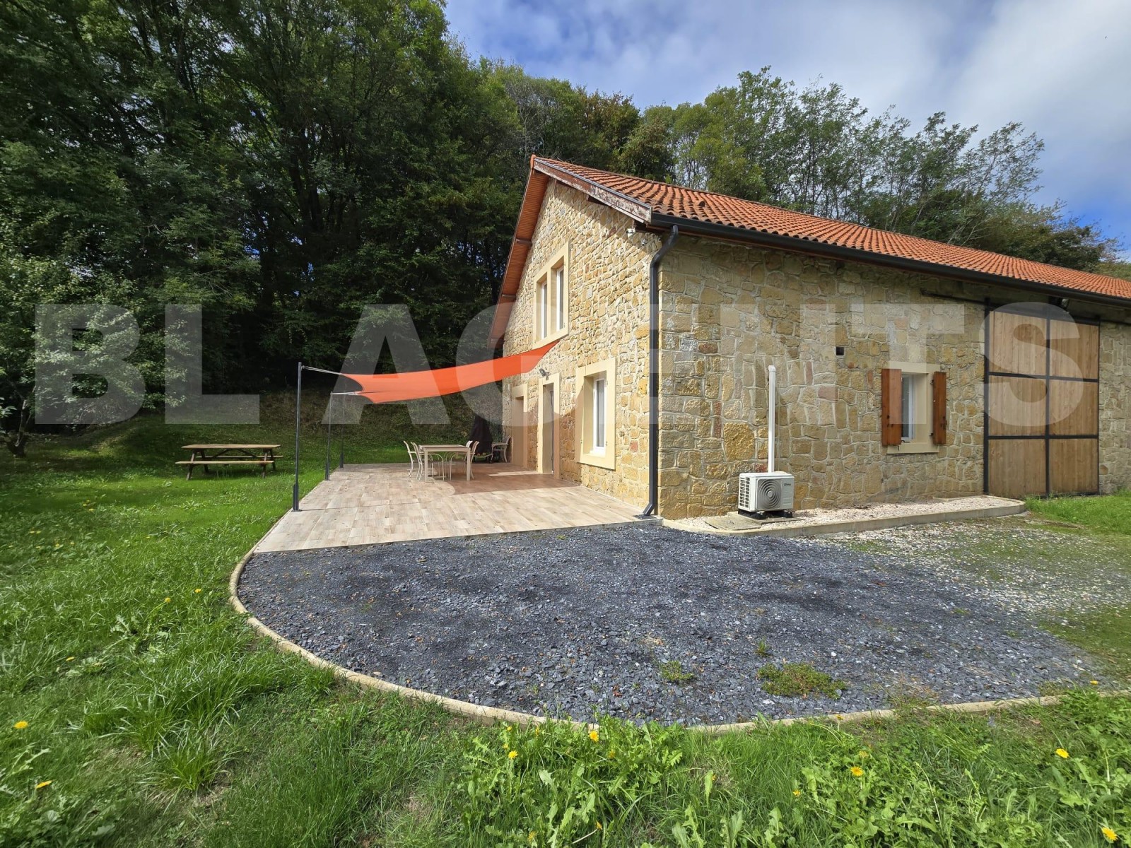 Maison 11 Pièce(s) LALONGUE - Photo 7