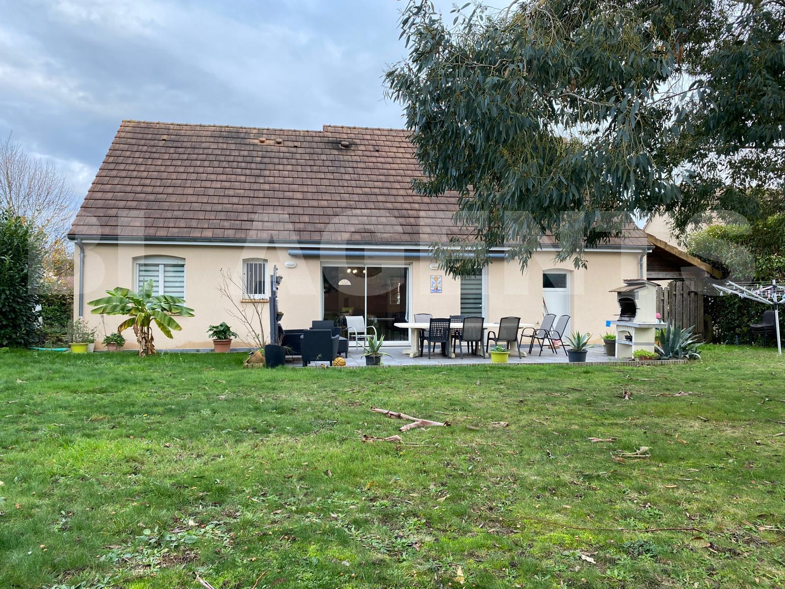 Maison de lotissement 4 Pièce(s) VOIVRES-LES-LE-MANS - Photo 1