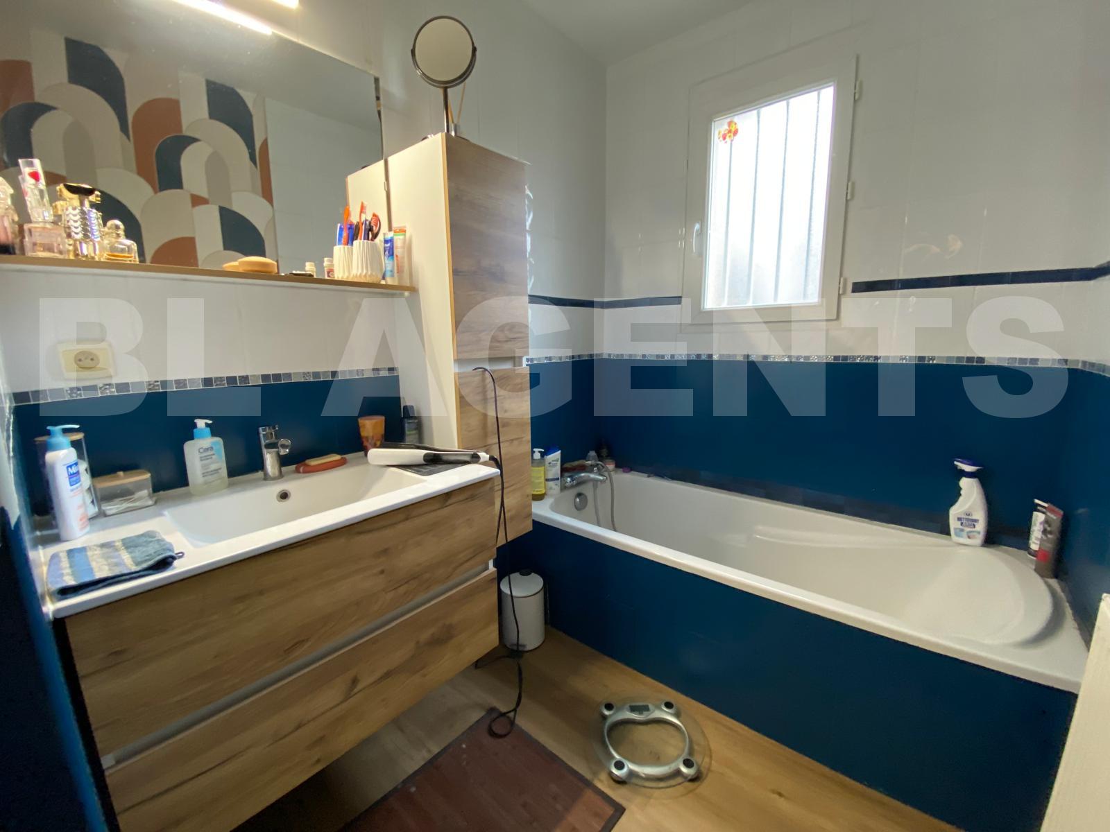 Maison de lotissement 4 Pièce(s) VOIVRES-LES-LE-MANS - Photo 13