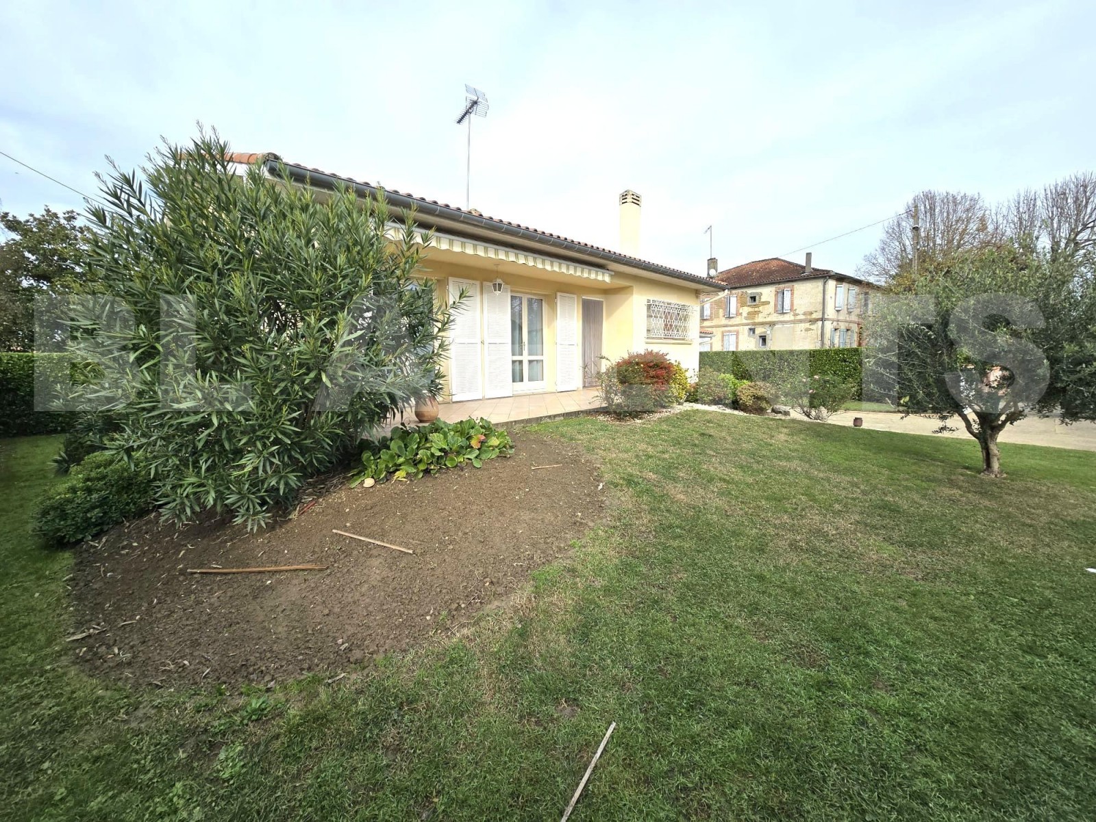 Maison 3 Pièce(s) SAINT-NICOLAS-DE-LA-GRAVE - Photo 6