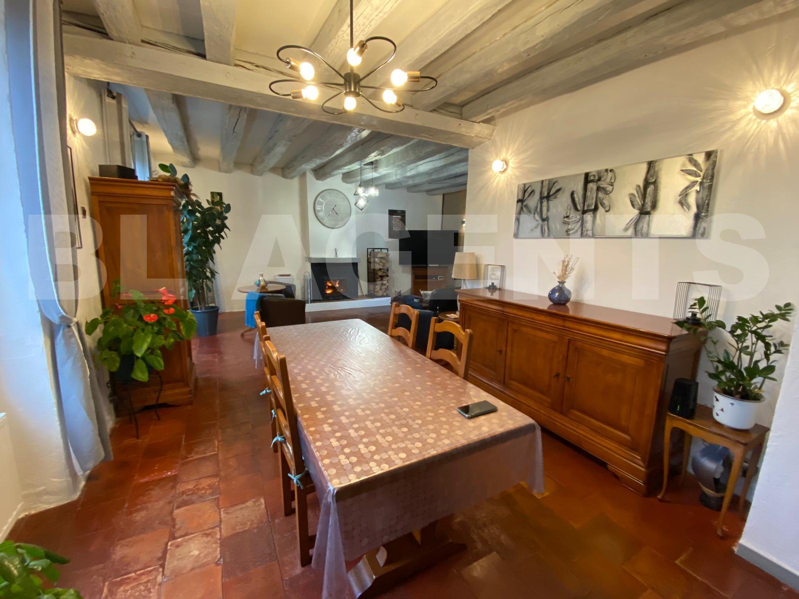 Maison traditionnelle 6 Pièce(s) CHALLES - Photo 2