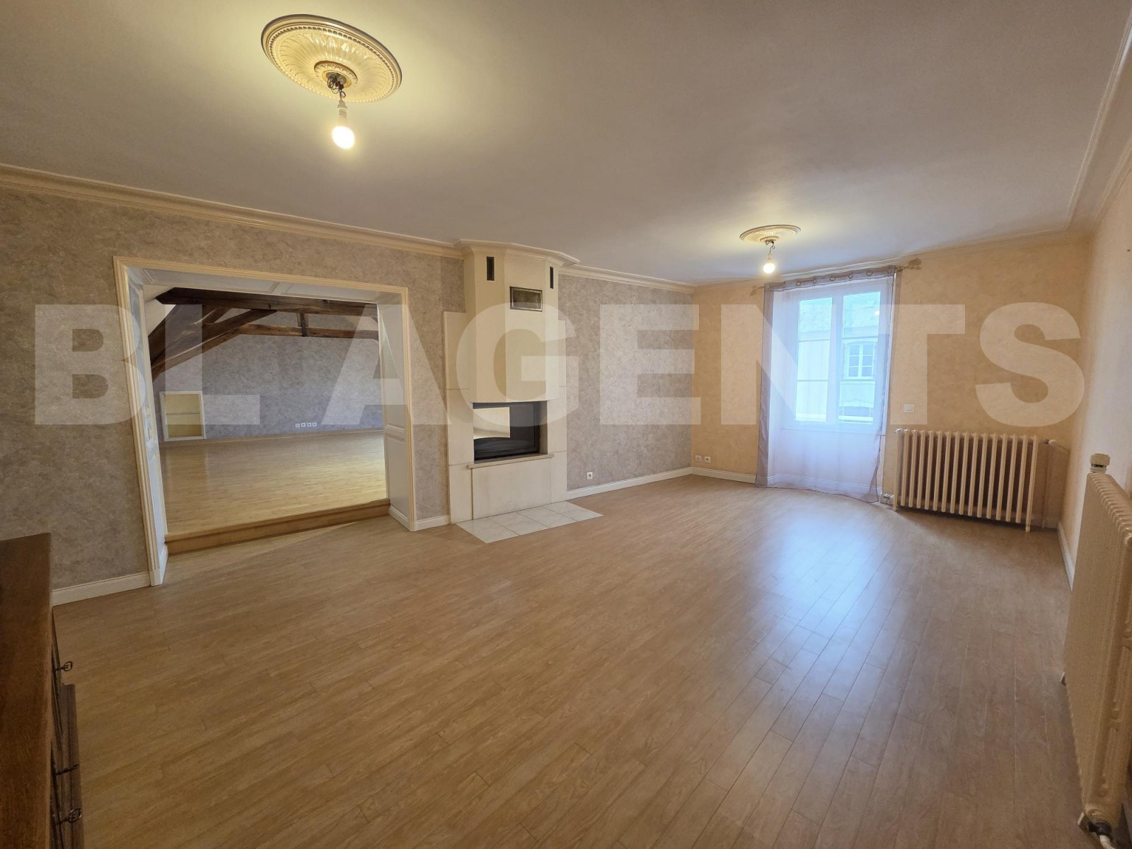 Maison 8 Pièce(s) COULANS-SUR-GEE - Photo 2