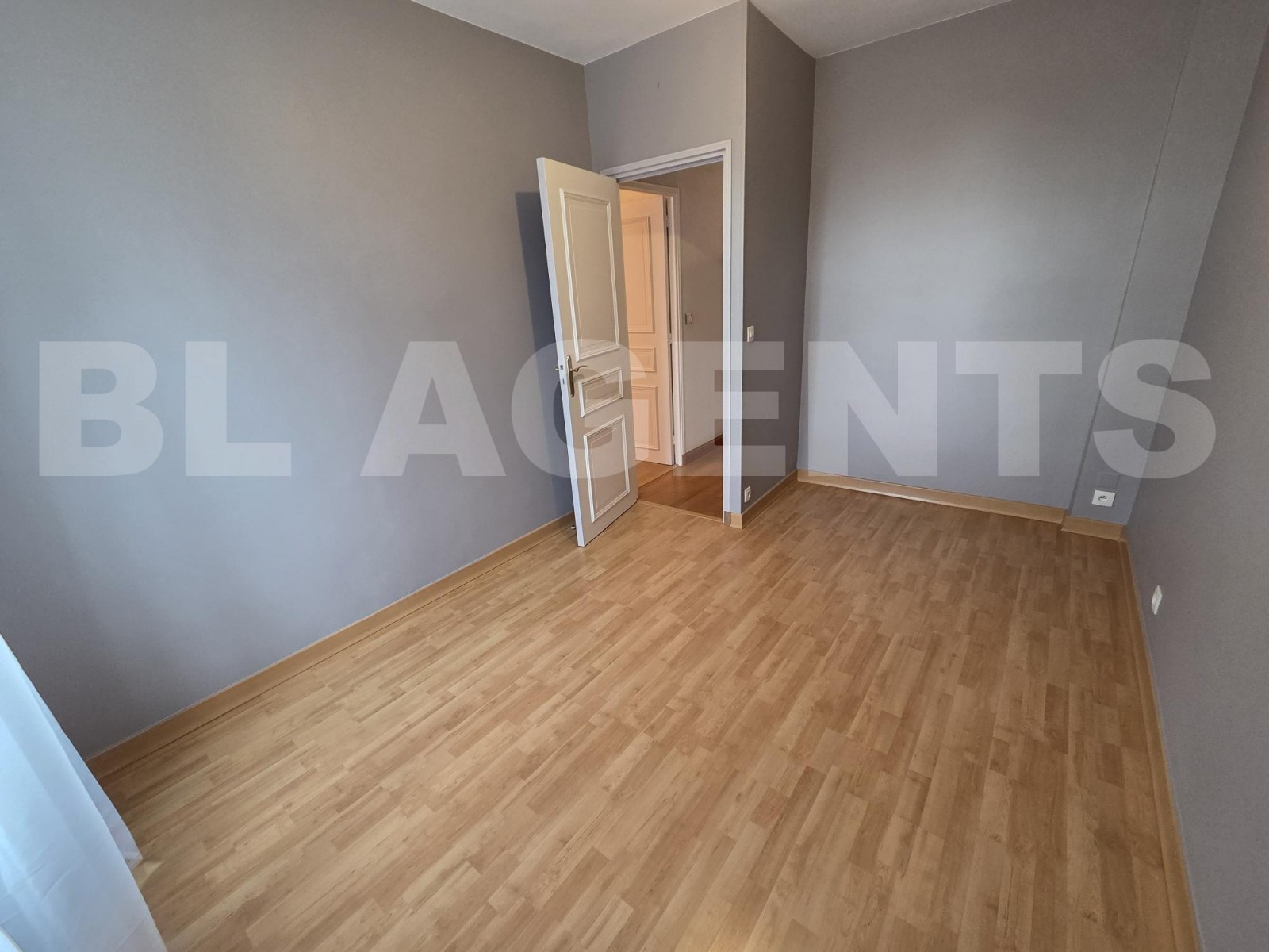 Maison 8 Pièce(s) COULANS-SUR-GEE - Photo 10