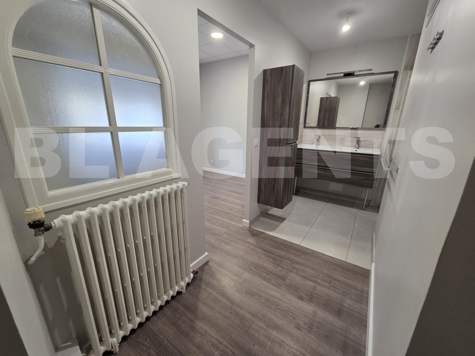 Maison 8 Pièce(s) COULANS-SUR-GEE - Photo 16