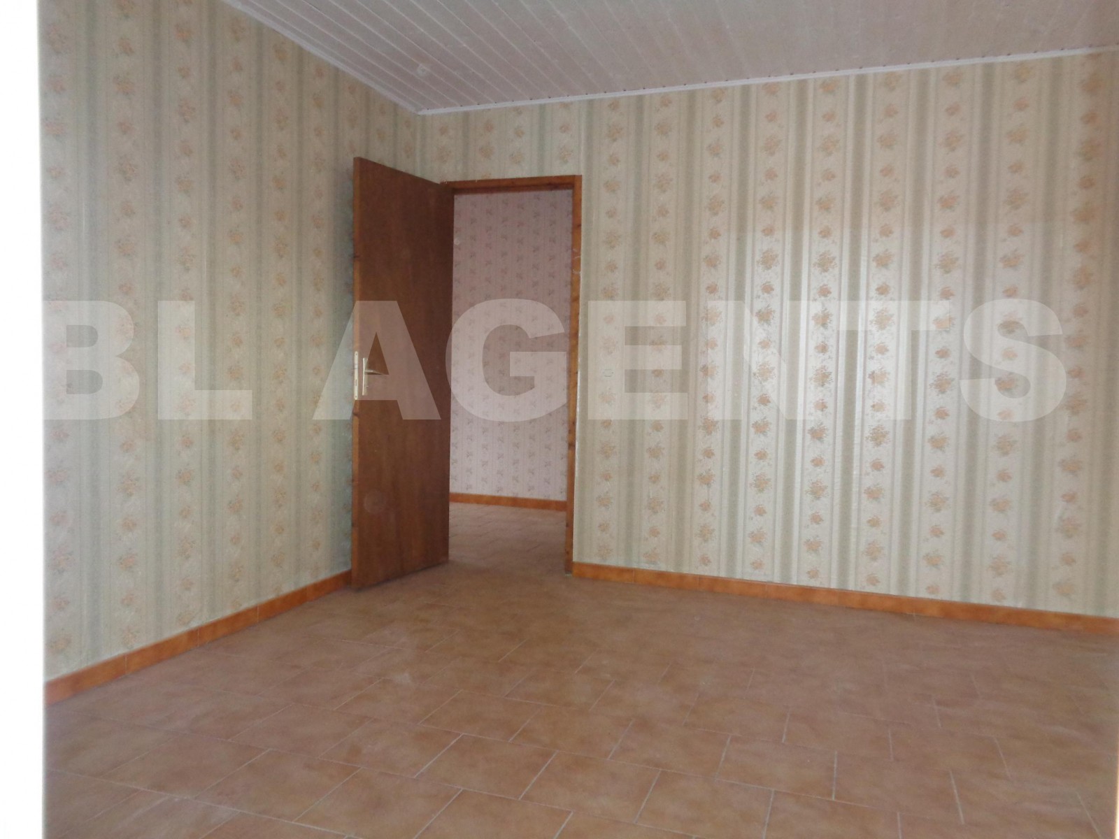 Maison 6 Pièce(s) LARRAZET - Photo 5