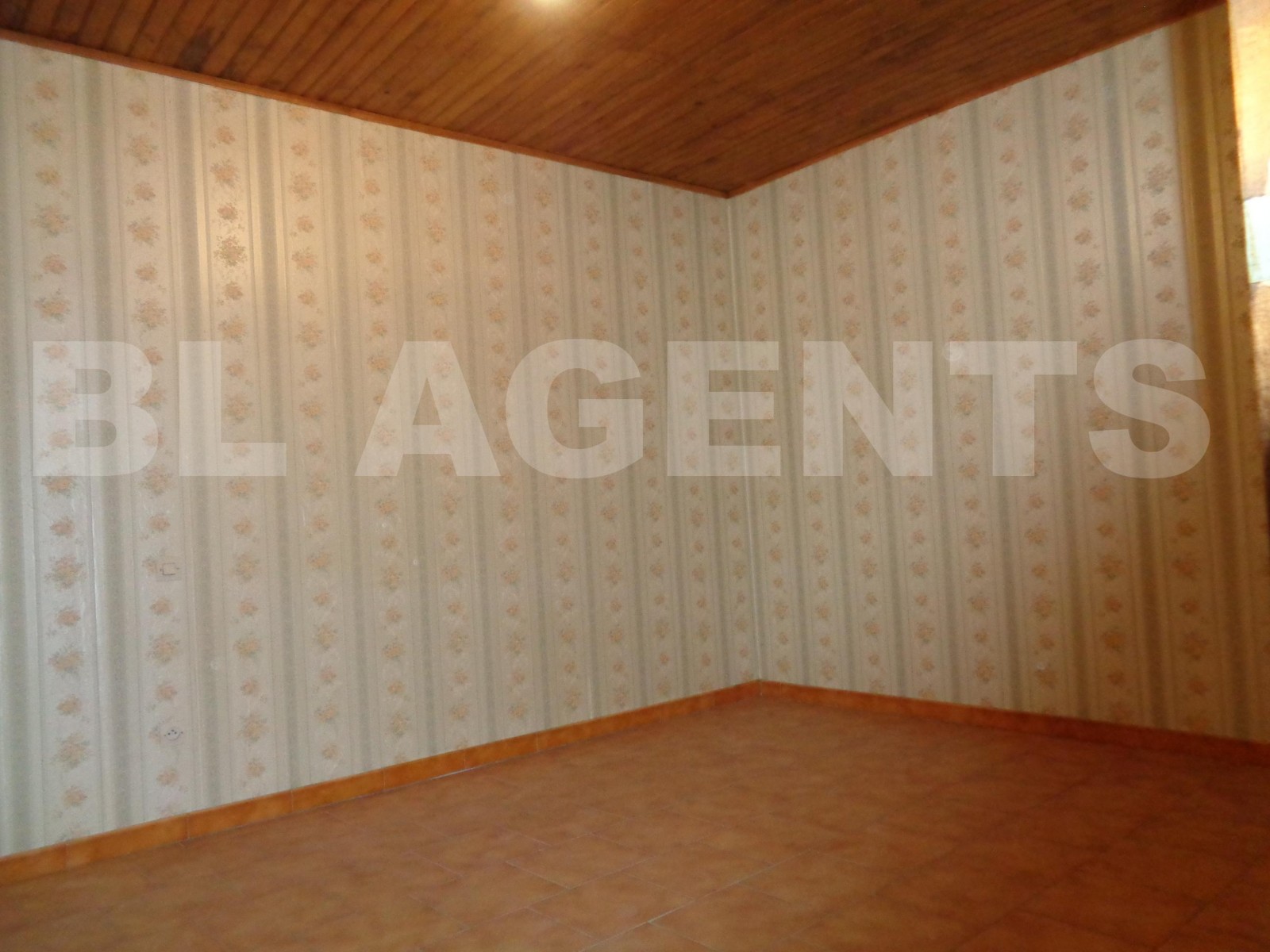 Maison 6 Pièce(s) LARRAZET - Photo 6