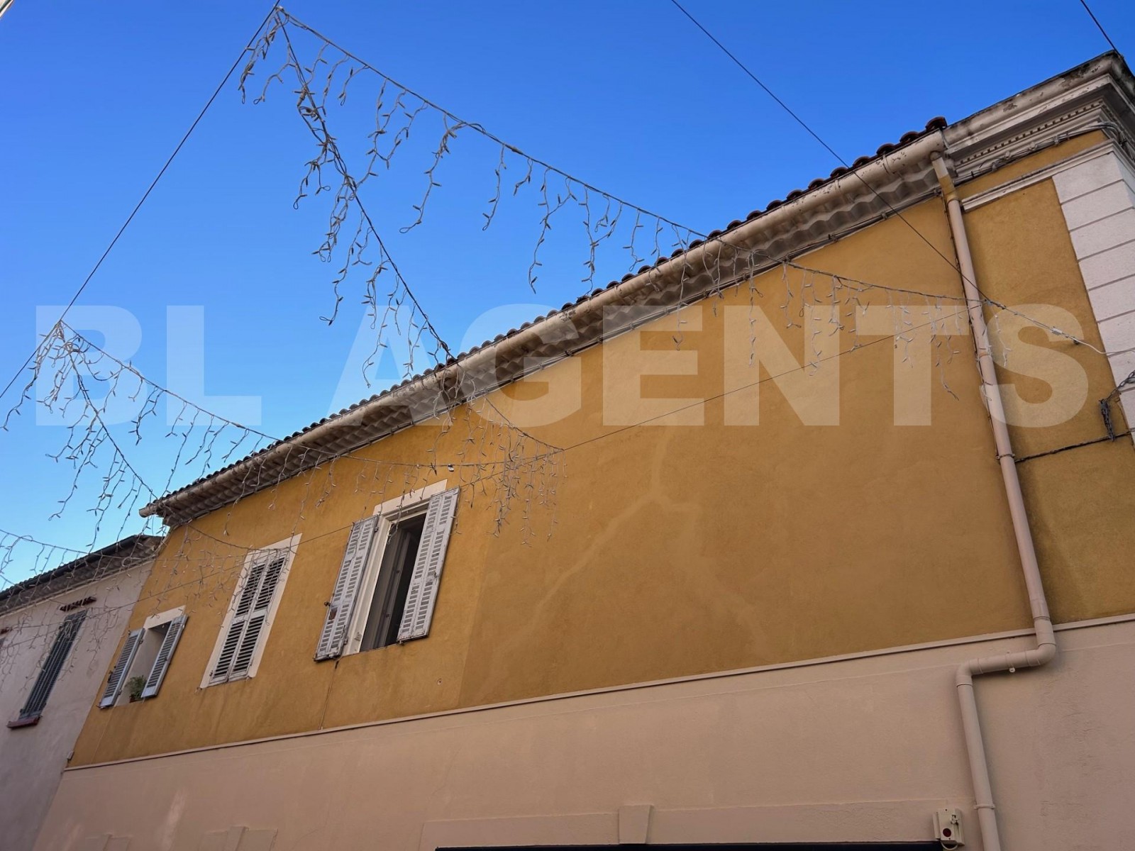 Immeuble  SANARY-SUR-MER - Photo 2