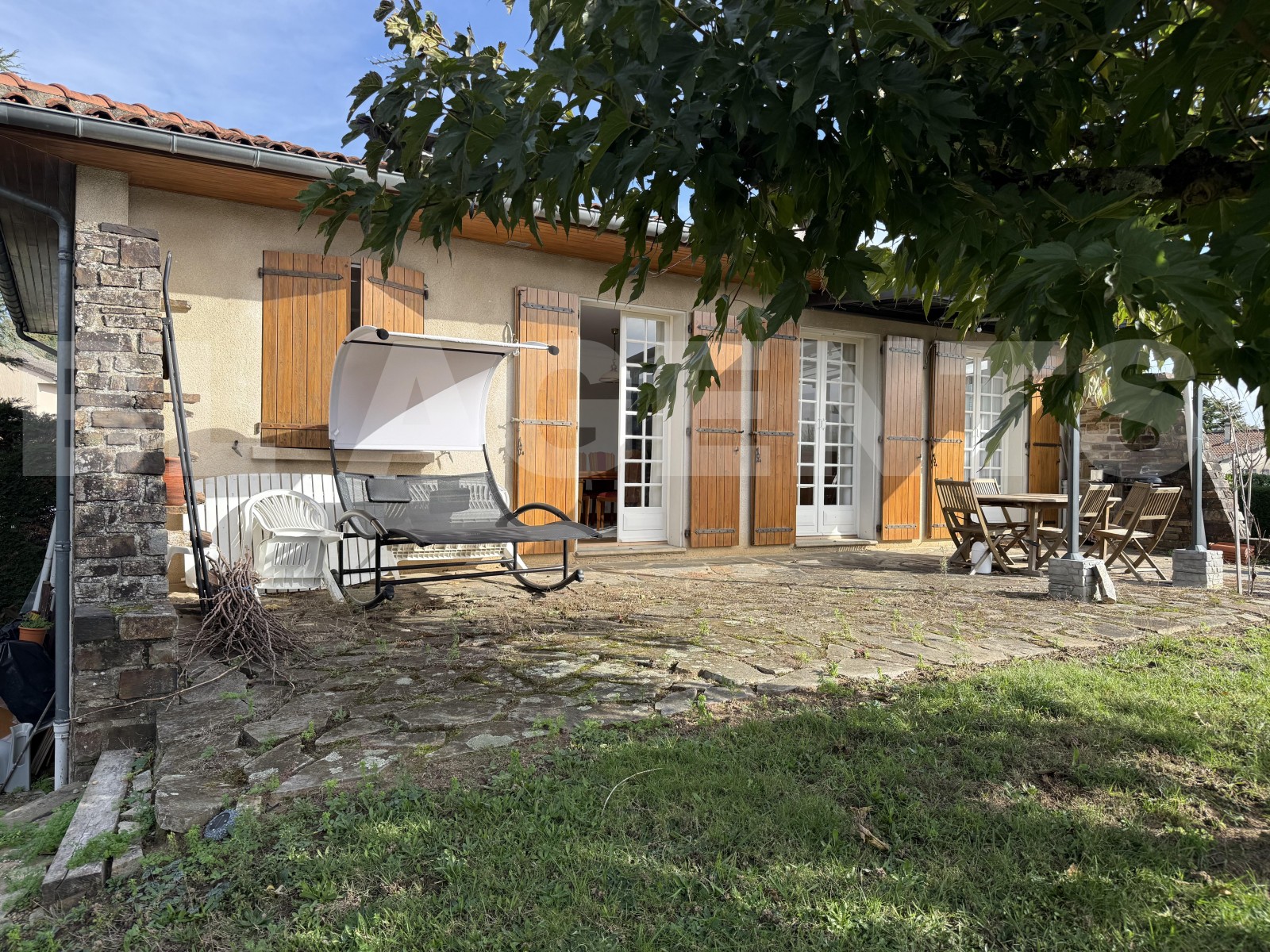 Maison traditionnelle 4 Pièce(s) PAYRIN-AUGMONTEL - Photo 1