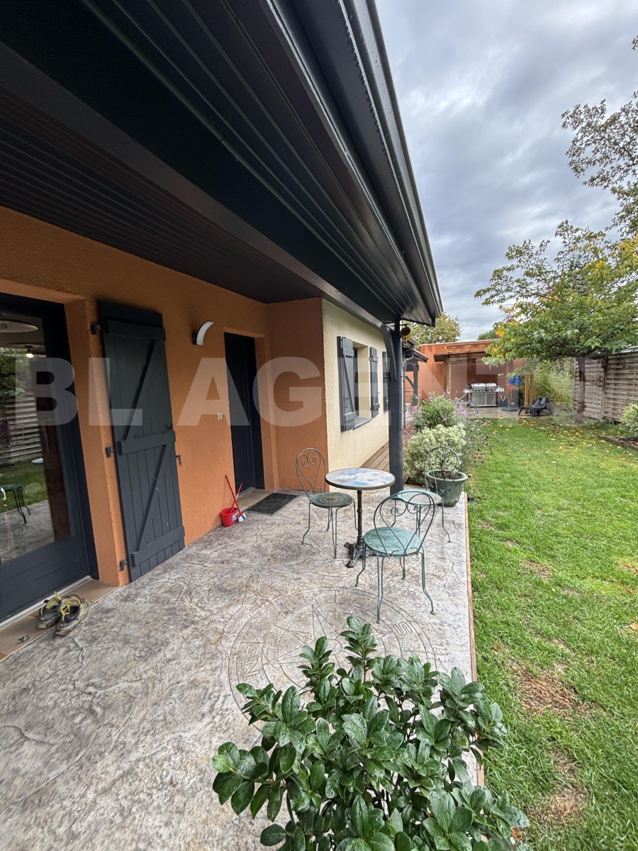 Maison traditionnelle 4 Pièce(s) MONTBETON - Photo 6