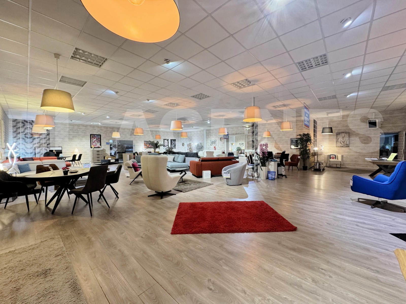 Boutique  COULOMMIERS - Photo 4