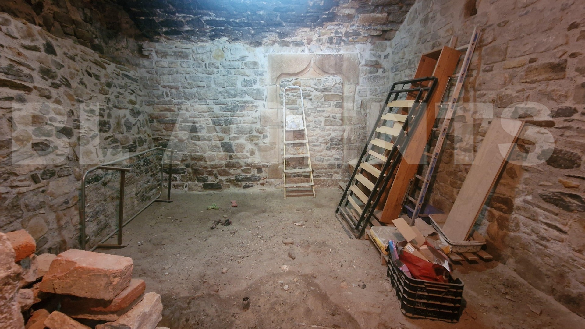 Maison de ville 3 Pièce(s) LES VANS - Photo 14