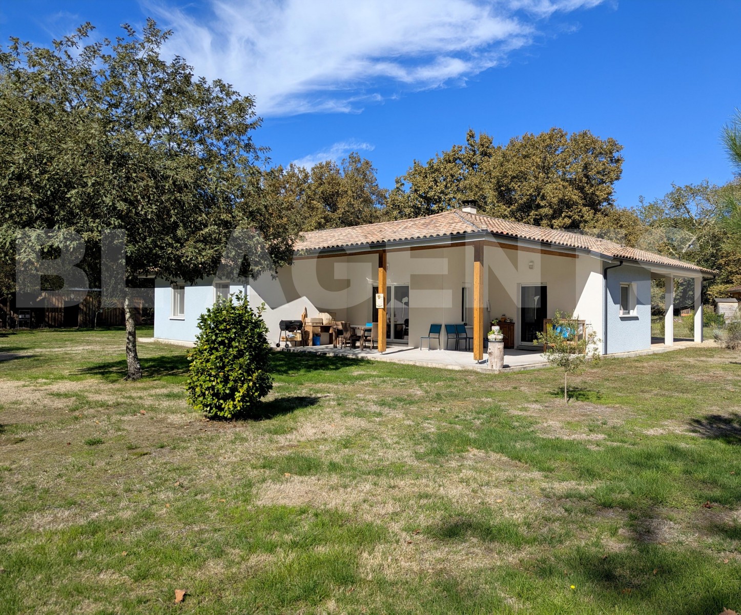 Maison contemporaine 5 Pièce(s) LUGLON - Photo 12