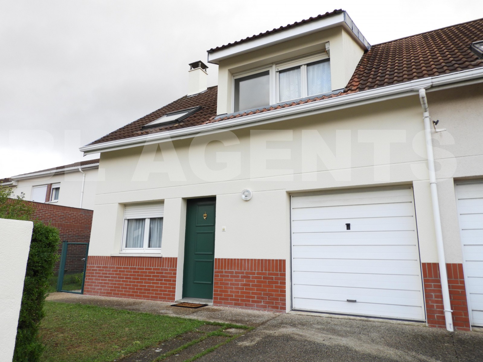 Maison 4 Pièce(s) MITRY-MORY - Photo 1
