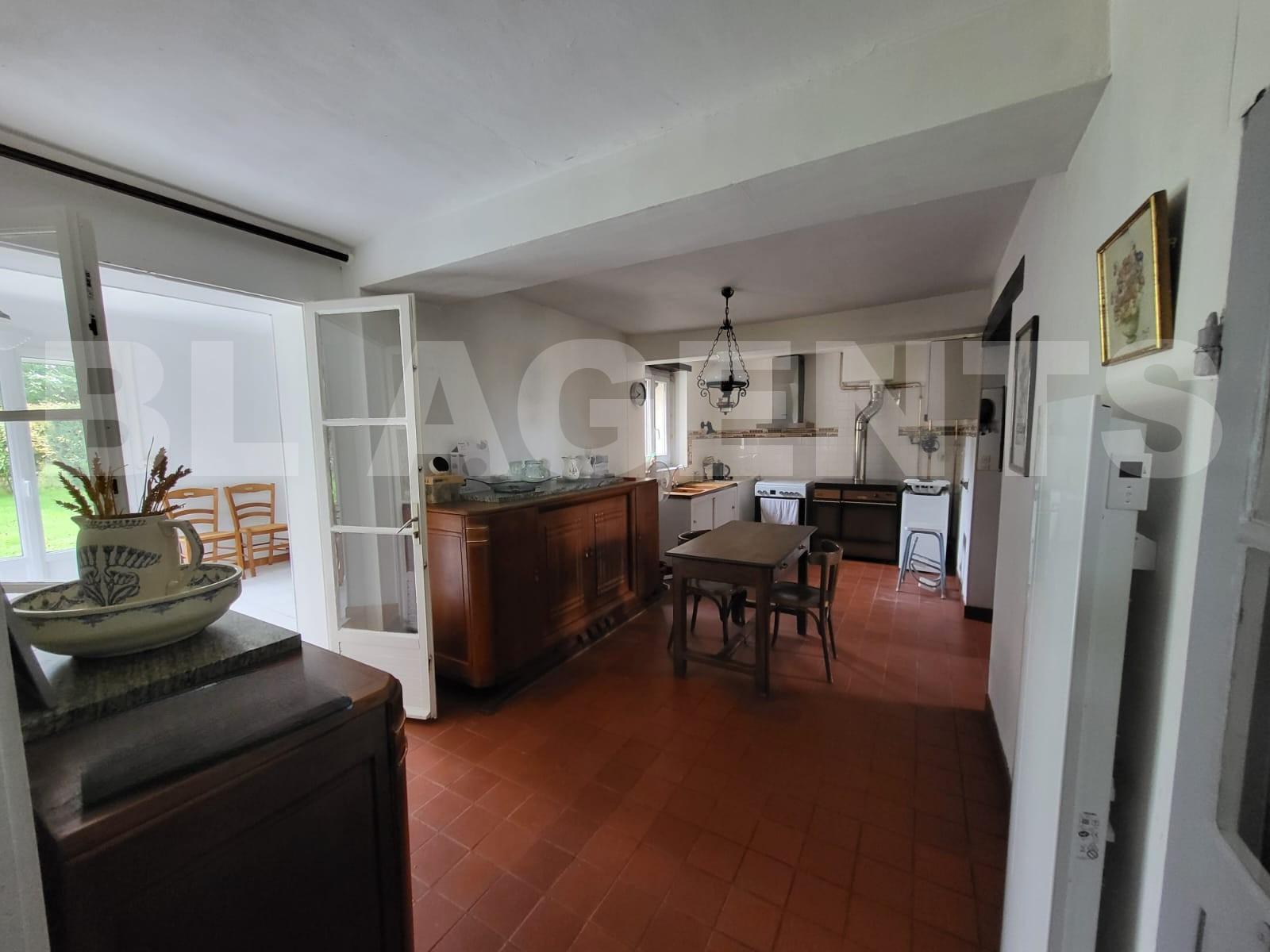 Maison de village 5 Pièce(s) BASSEVELLE - Photo 8
