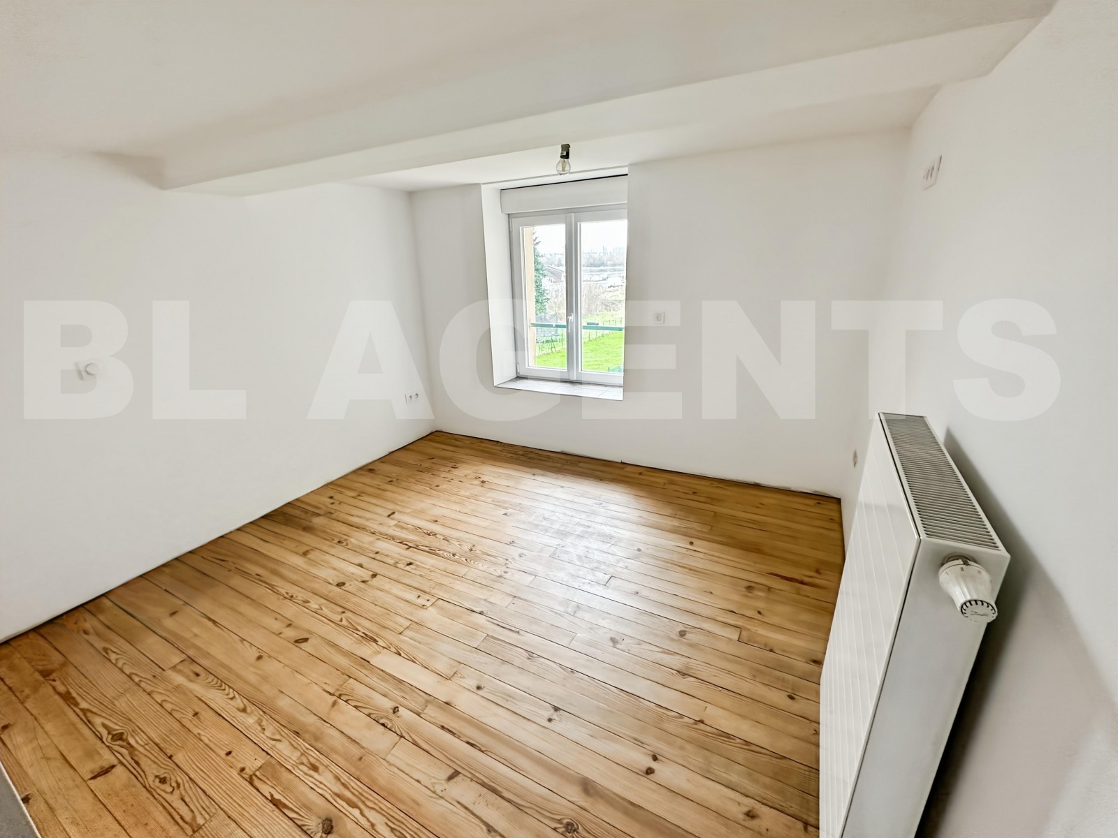 Maison 5 Pièce(s) CHARLEVILLE-MEZIERES - Photo 13
