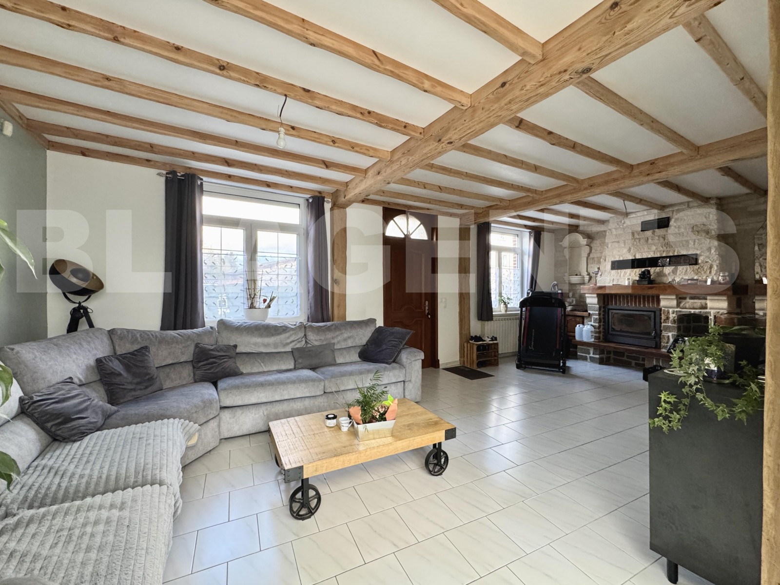 Maison 5 Pièce(s) WINGLES - Photo 1