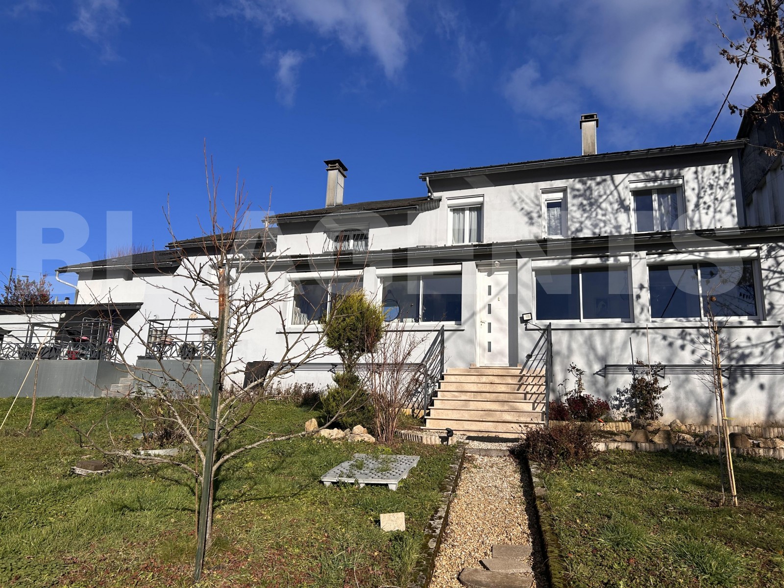 Maison de ville 8 Pièce(s) LACAUNE - Photo 12
