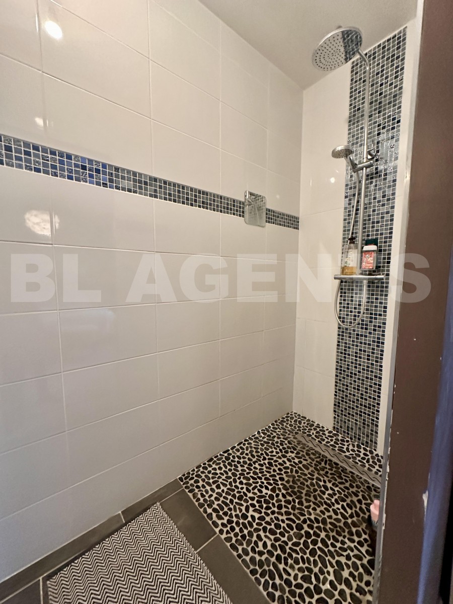Maison 8 Pièce(s) BRIVE-LA-GAILLARDE - Photo 8
