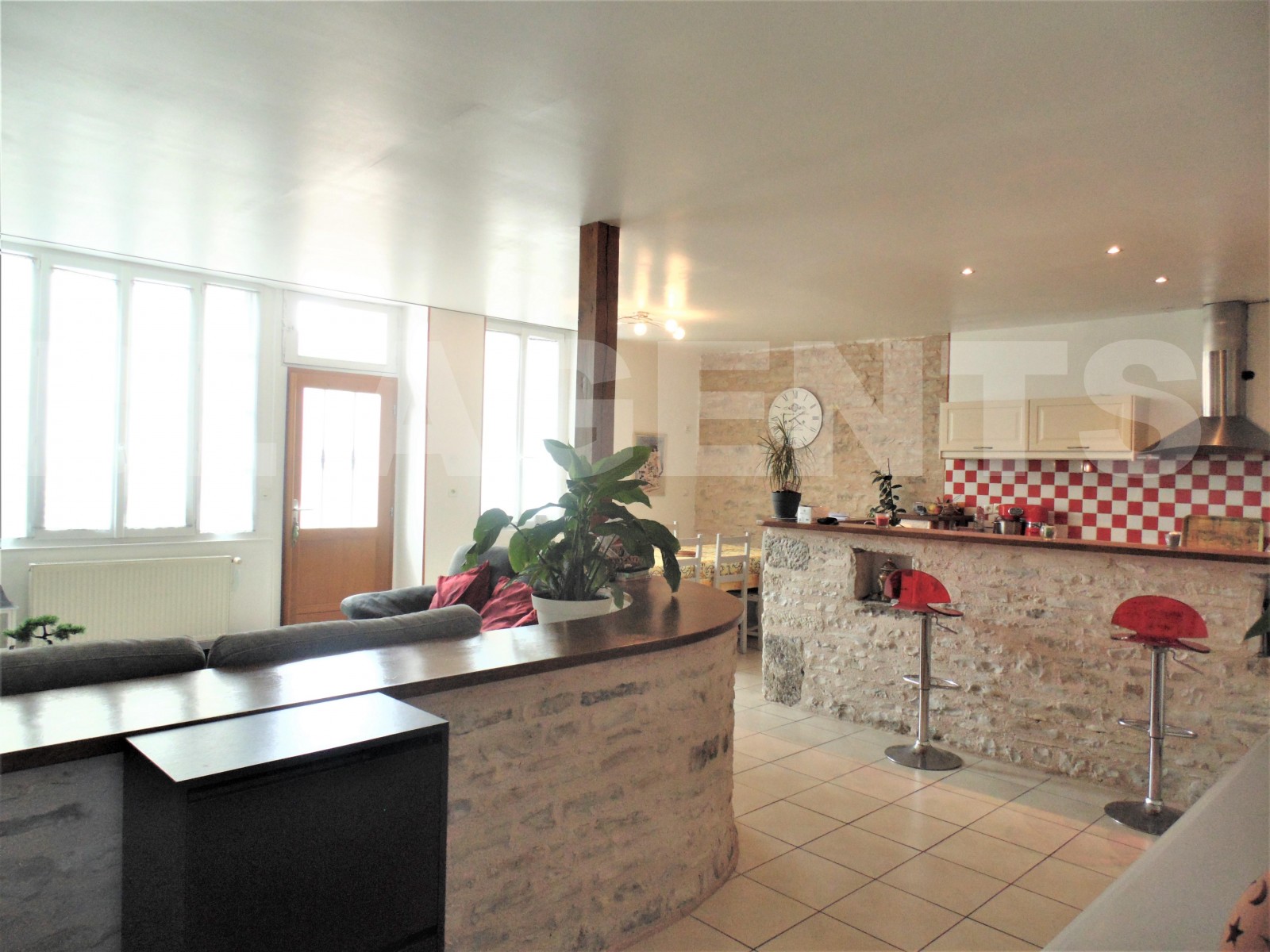 Maison 6 Pièce(s) JOUX-LA-VILLE - Photo 2