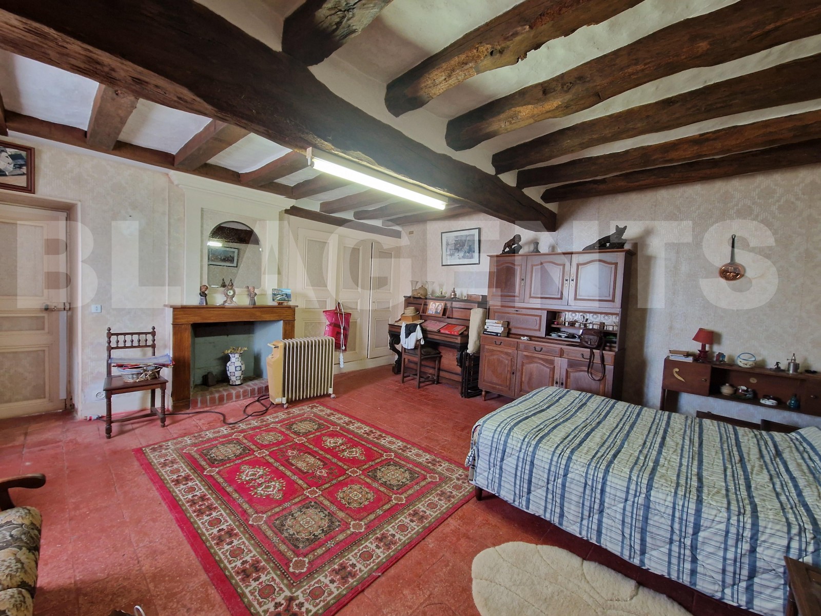 Maison longère 4 Pièce(s) BENAIS - Photo 3