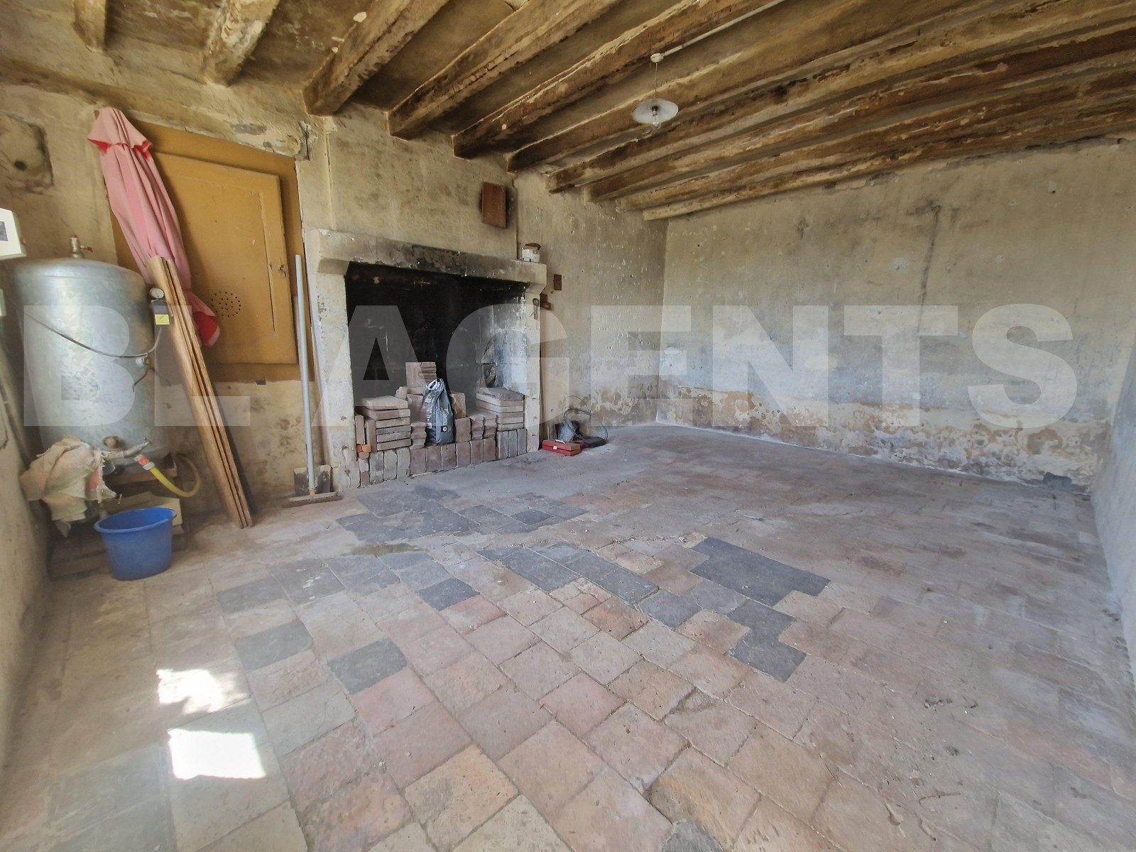 Maison longère 4 Pièce(s) BENAIS - Photo 14