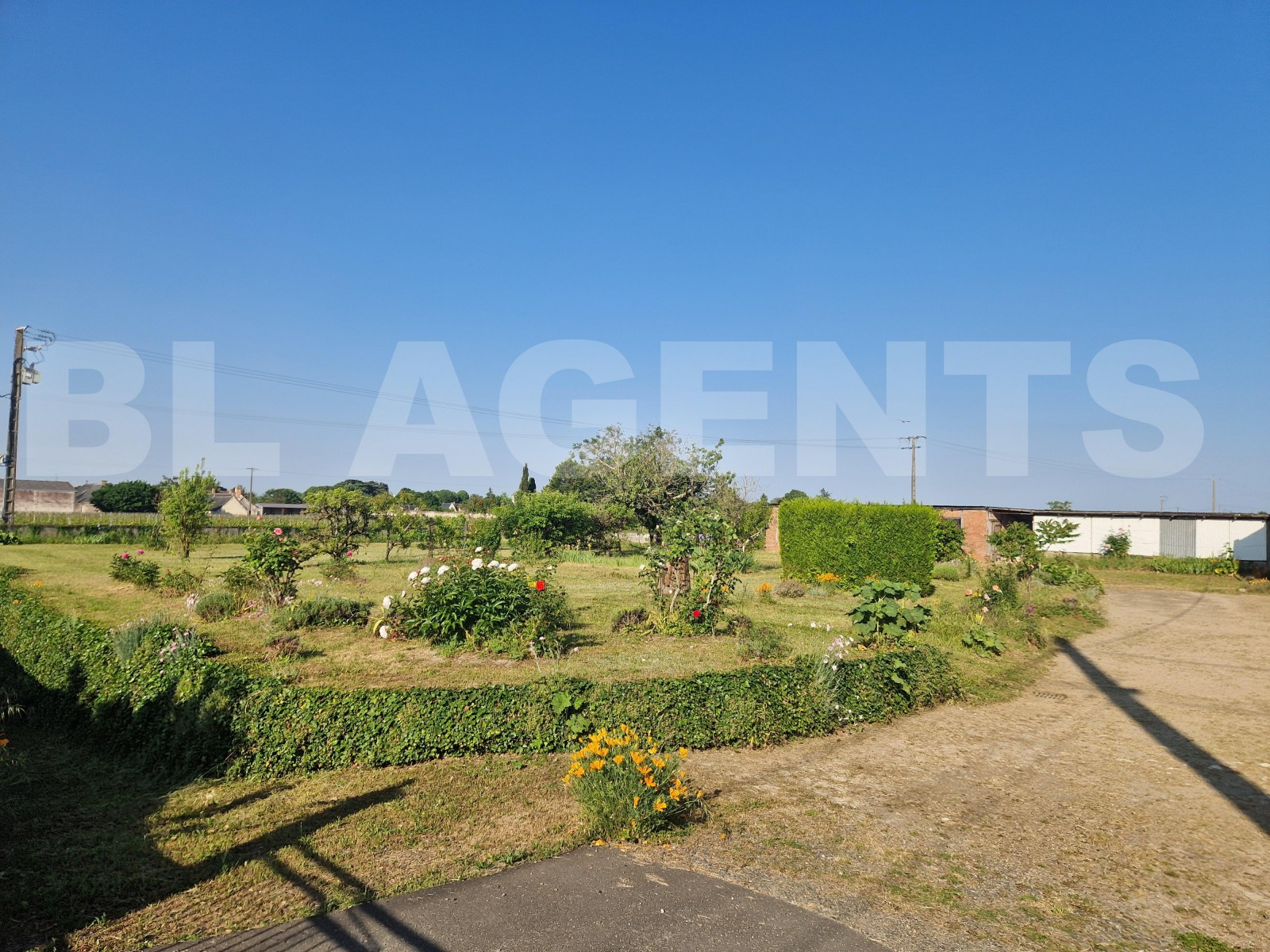 Maison longère 4 Pièce(s) BENAIS - Photo 17