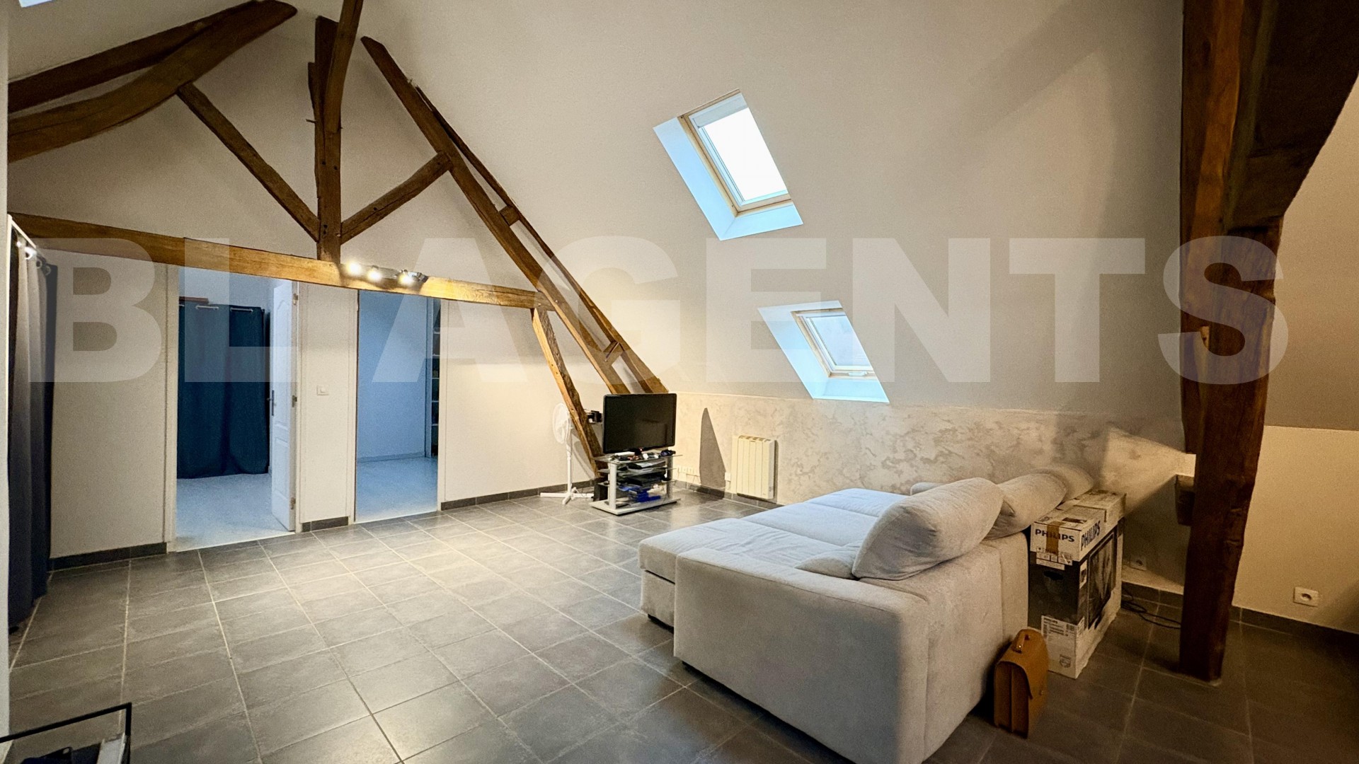 Appartement 4 Pièce(s) AUNEAU - Photo 3