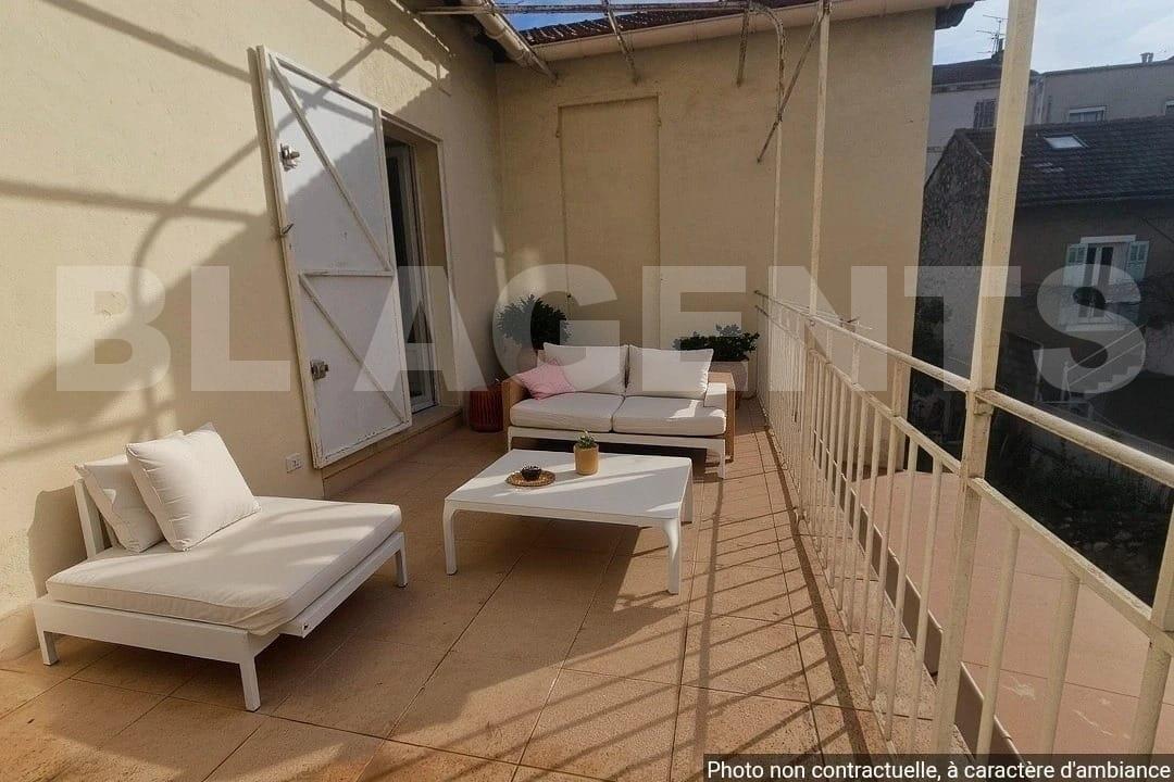 Maison de ville 7 Pièce(s) MARSEILLE 4EME ARR. - Photo 16