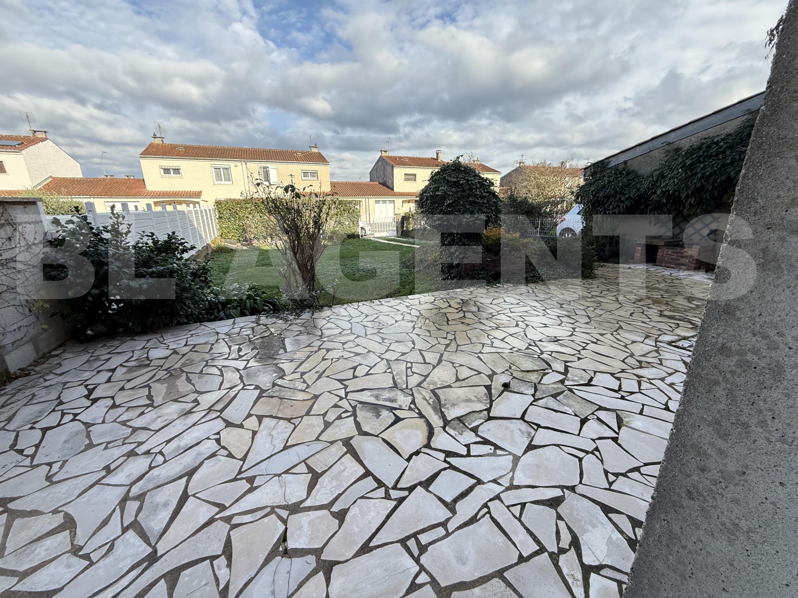 Maison jumelée 6 Pièce(s) AUSSILLON - Photo 12