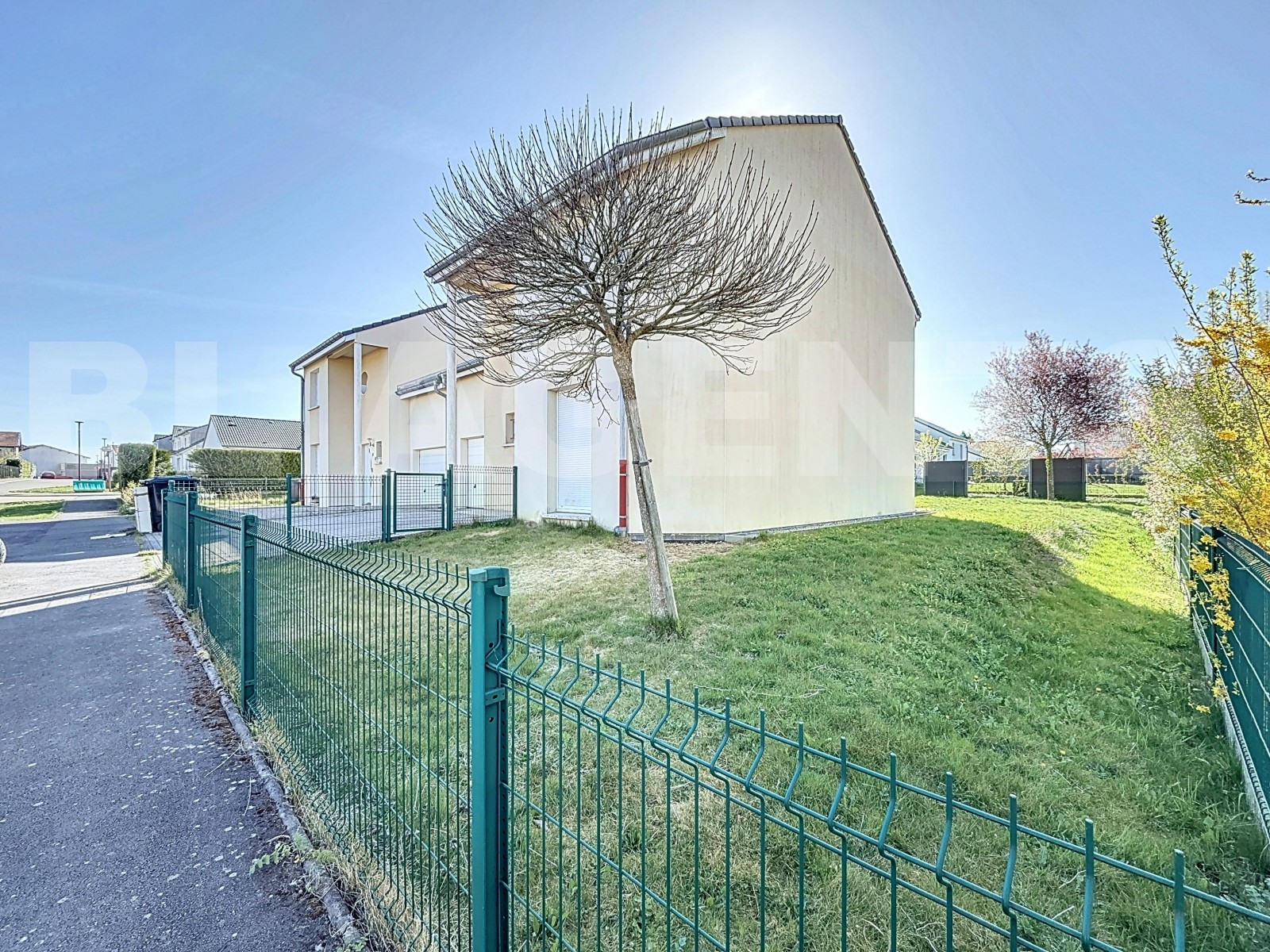 Maison 6 Pièce(s) HUSSIGNY-GODBRANGE - Photo 3