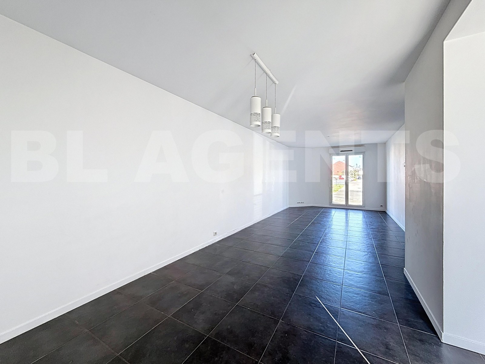 Maison 6 Pièce(s) HUSSIGNY-GODBRANGE - Photo 7