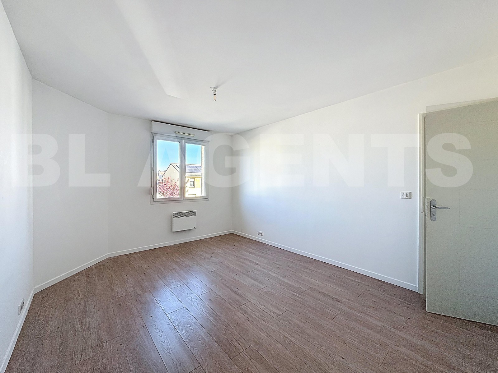 Maison 6 Pièce(s) HUSSIGNY-GODBRANGE - Photo 8