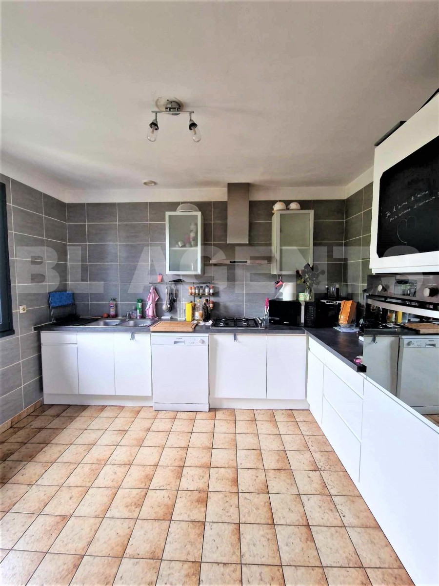 Maison 4 Pièce(s) SAINT-PORQUIER - Photo 10