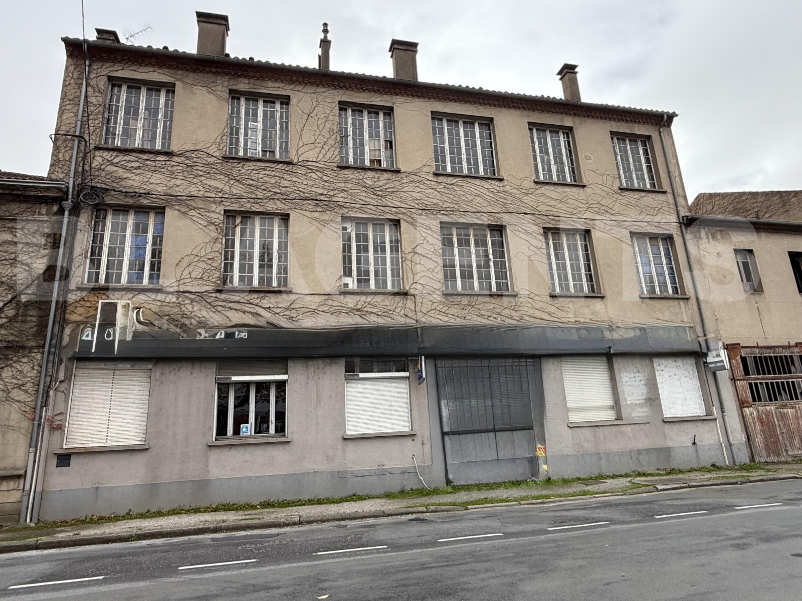 Immeuble  MAZAMET - Photo 1