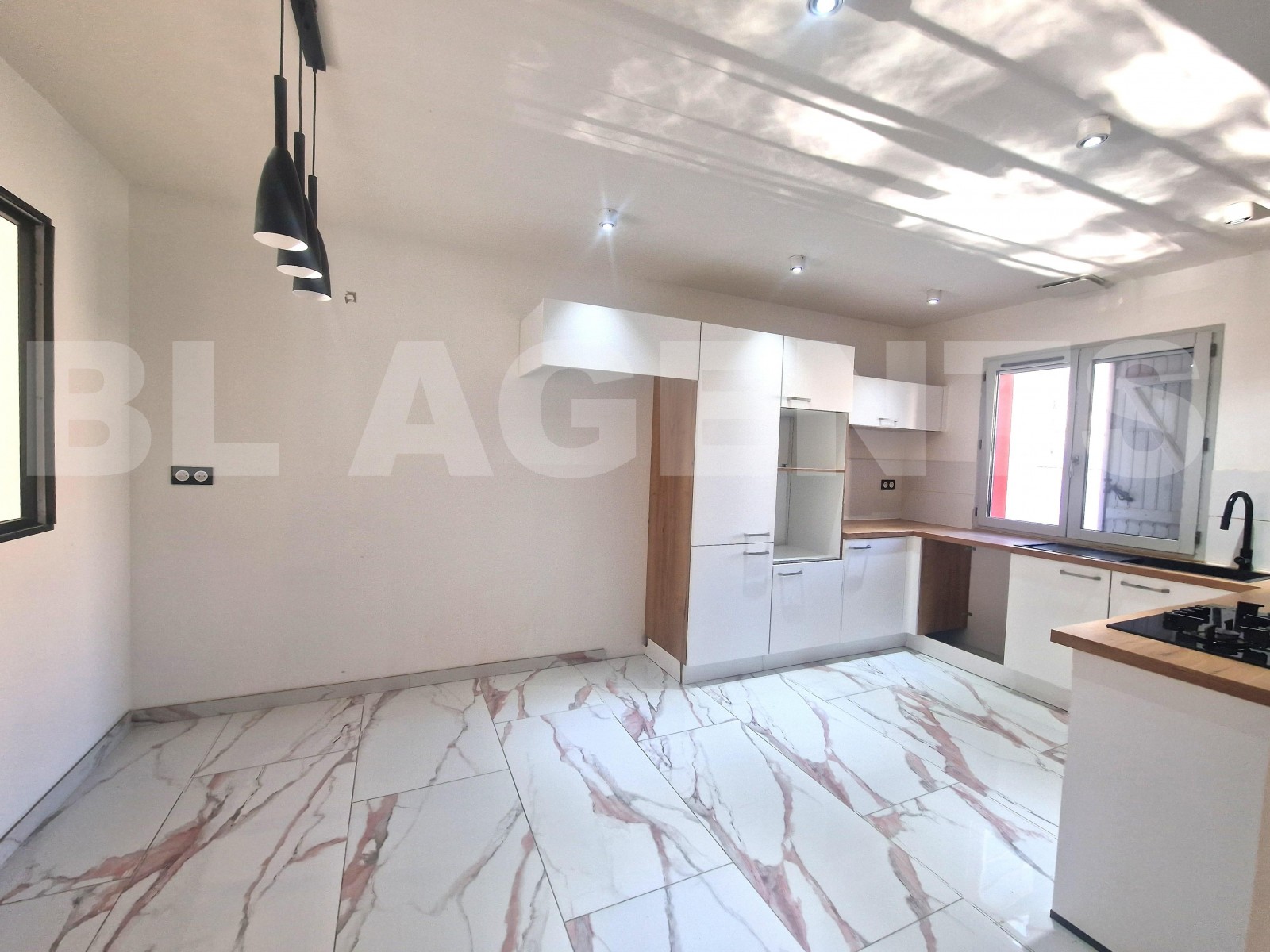 Maison 5 Pièce(s) CASTELSARRASIN - Photo 3