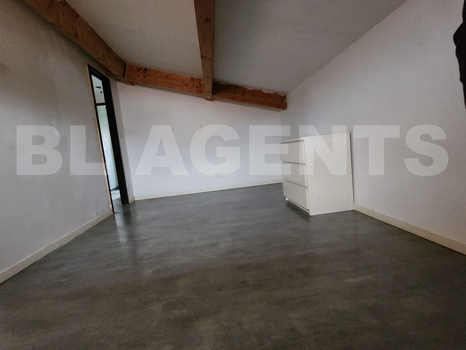Maison 6 Pièce(s) AUBAGNE - Photo 3
