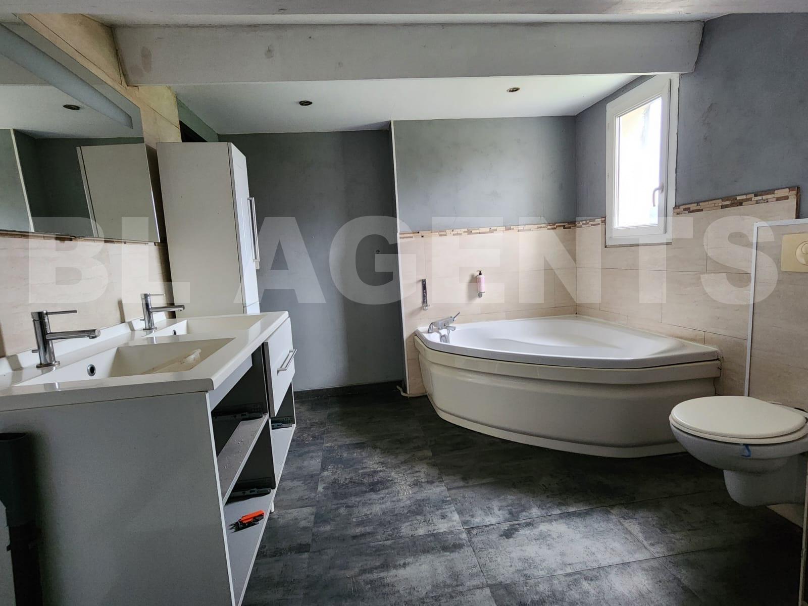 Maison 6 Pièce(s) AUBAGNE - Photo 6